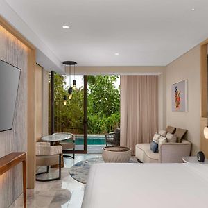 Habitación Piscina con Cama King con Vistas a la Piscina
